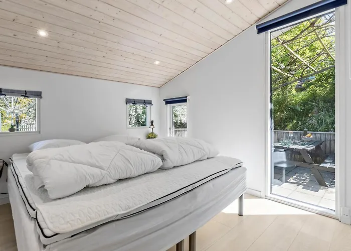 Semesterbostad 3 Bedroom In Glesborg